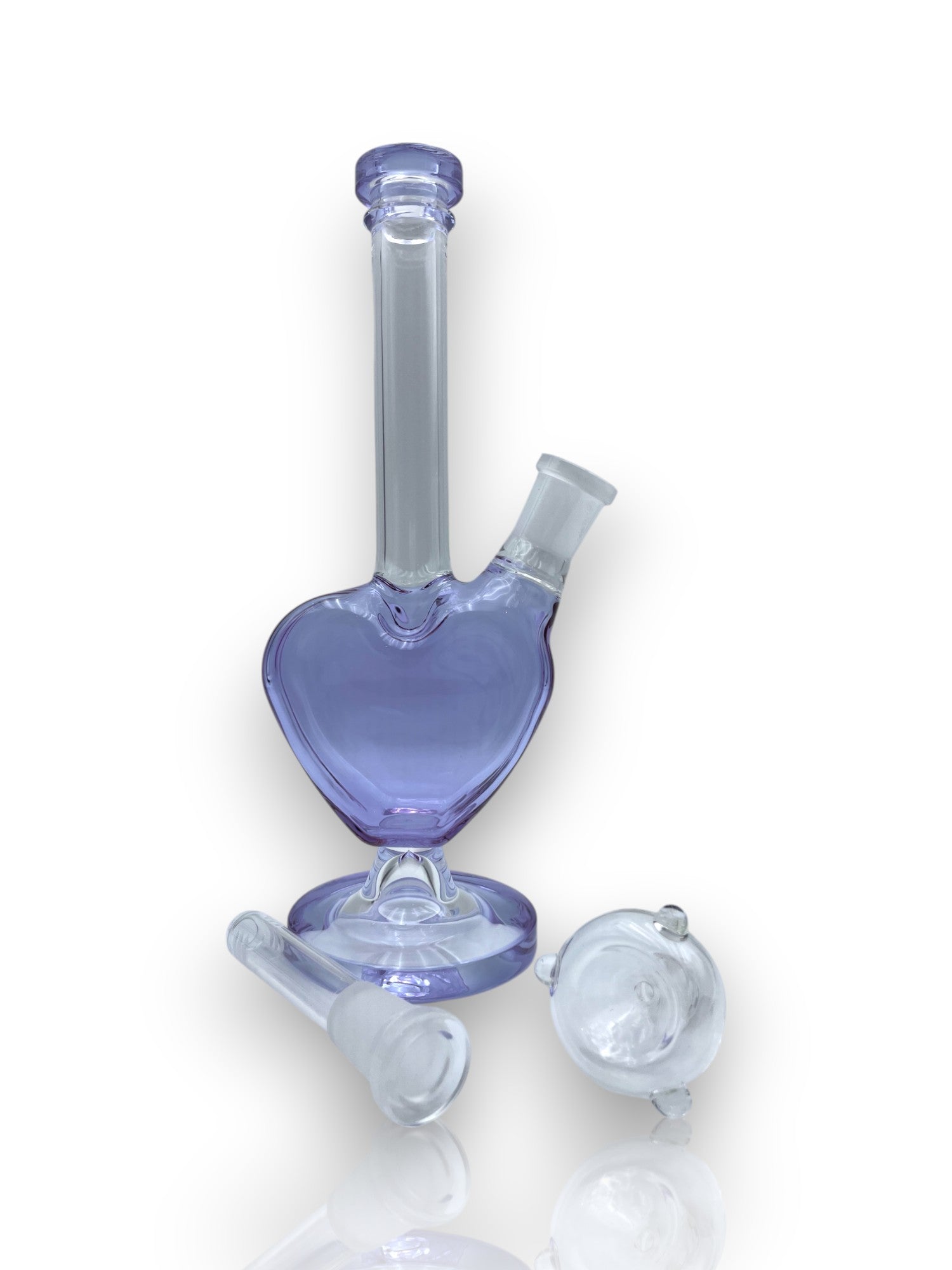 Image of 💜 Bong de Cristal – Violet Heart 💜
💖 Amor y estilo en cada calada 💖