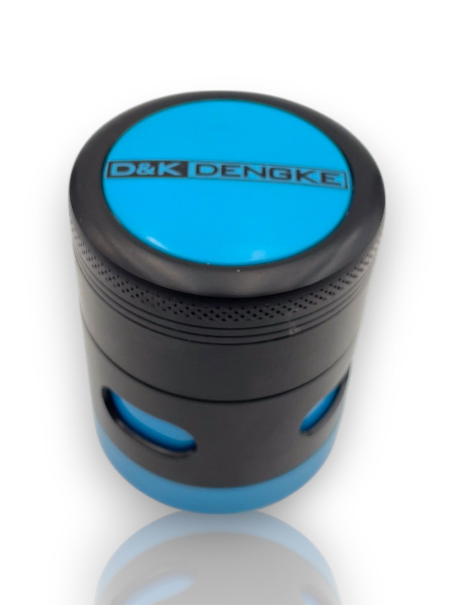 🔥 Grinder D&K Dengke – Potencia y Estilo en un Solo Giro 🔥
🟠 Diseño moderno, alto rendimiento y calidad premium 🟠