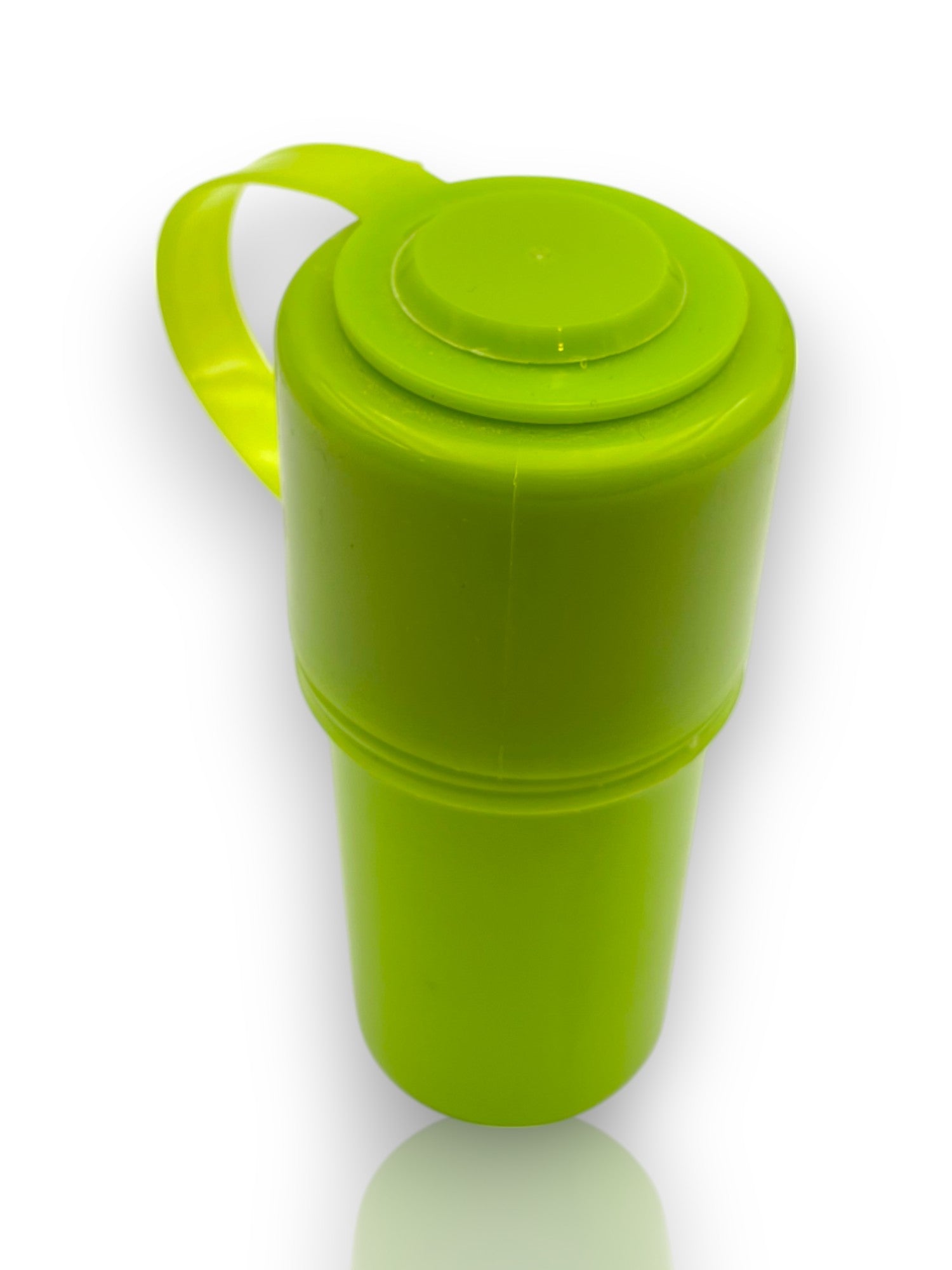 🔥 Grinder Contenedor con Tapa de Asa – Edición Multicolor 🔥
🟣🔋 Diseño 2 en 1 para fumar y almacenar sin complicaciones 🟢💛