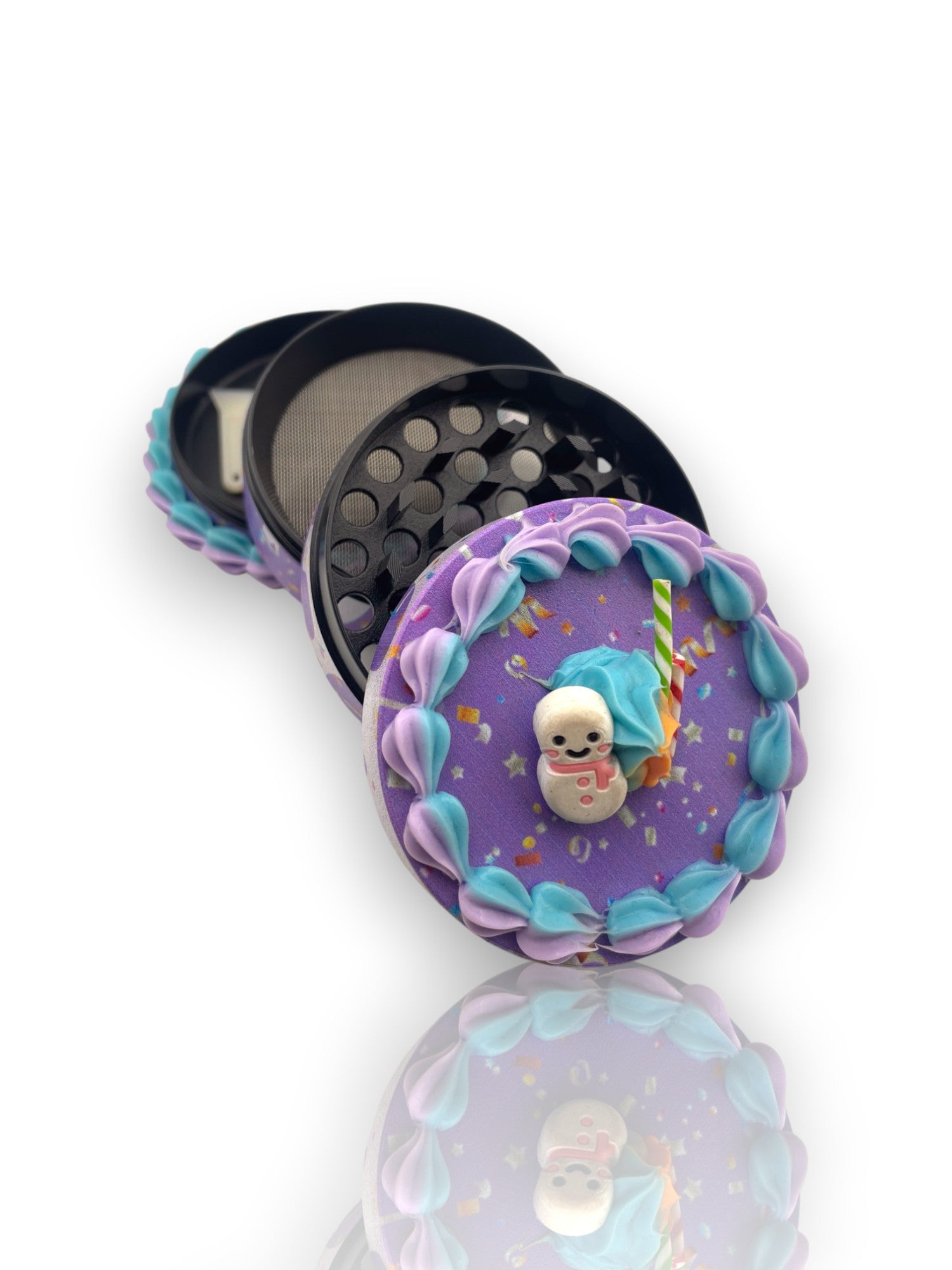 Image of 🔥 Grinder Pastelito – Osito 🔥
🧁 Diseño adorable, molienda eficiente 🧁